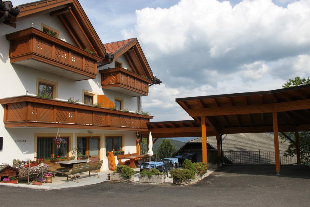 Gasthof Hohenbichl Terenten Exterior foto